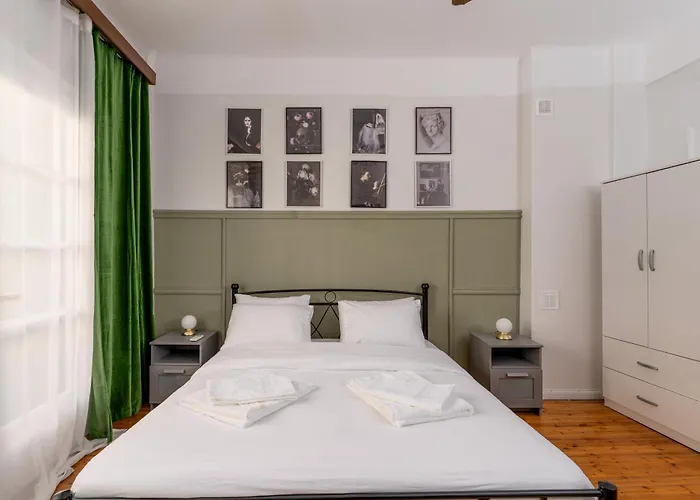 Neoclassico No4, Center 2bd Thessaloníki