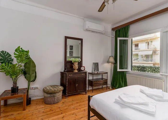 Neoclassico No4, Center 2bd *