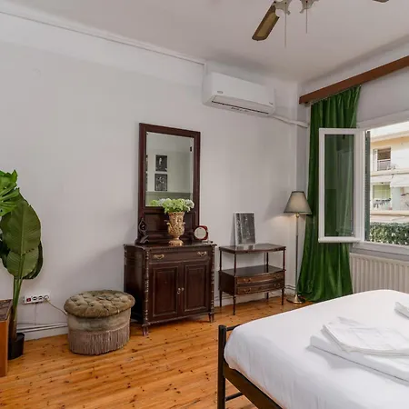 Neoclassico No4, Center 2bd *