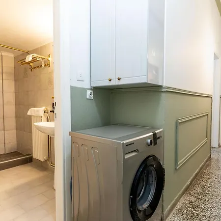 Neoclassico No4, Center 2bd * Θεσσαλονίκη