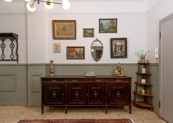 Neoclassico No4, Center 2bd